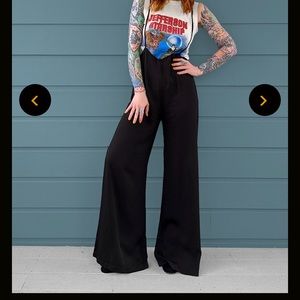 High waisted suspender pants